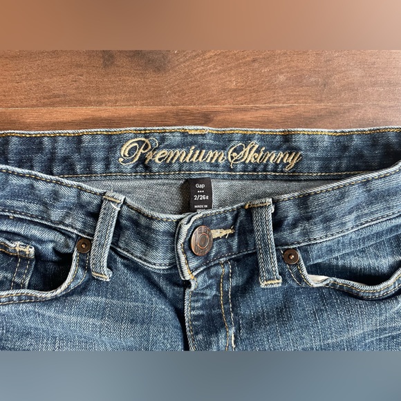 Premium skinny jeans- but really almost straight leg. - Picture 2 of 4